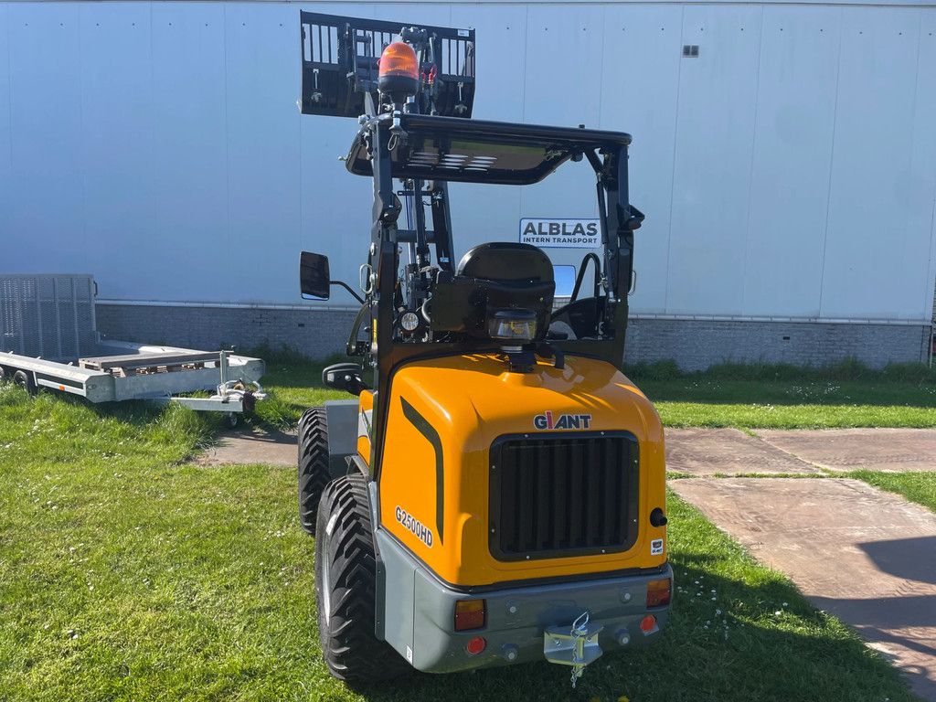 Giant G2500HD kniklader Nieuw!
