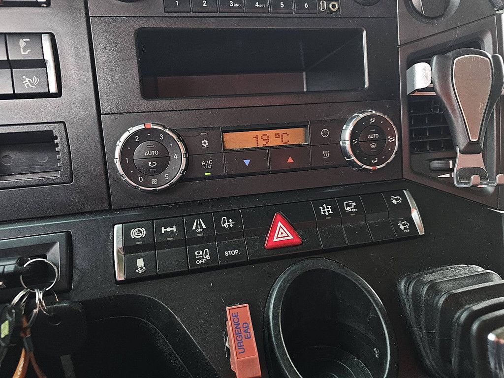 MERCEDES-BENZ ACTROS 1843 adr,tankcompressor