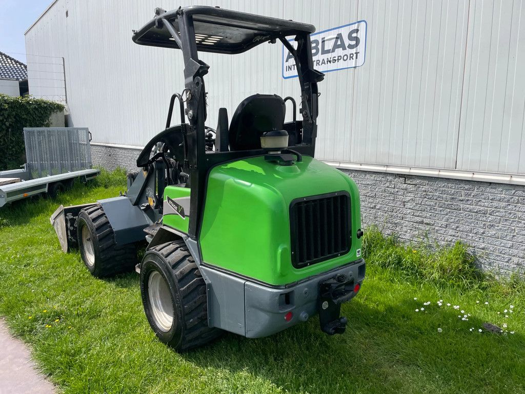 Giant G2500HD Xtra kniklader 2021 !