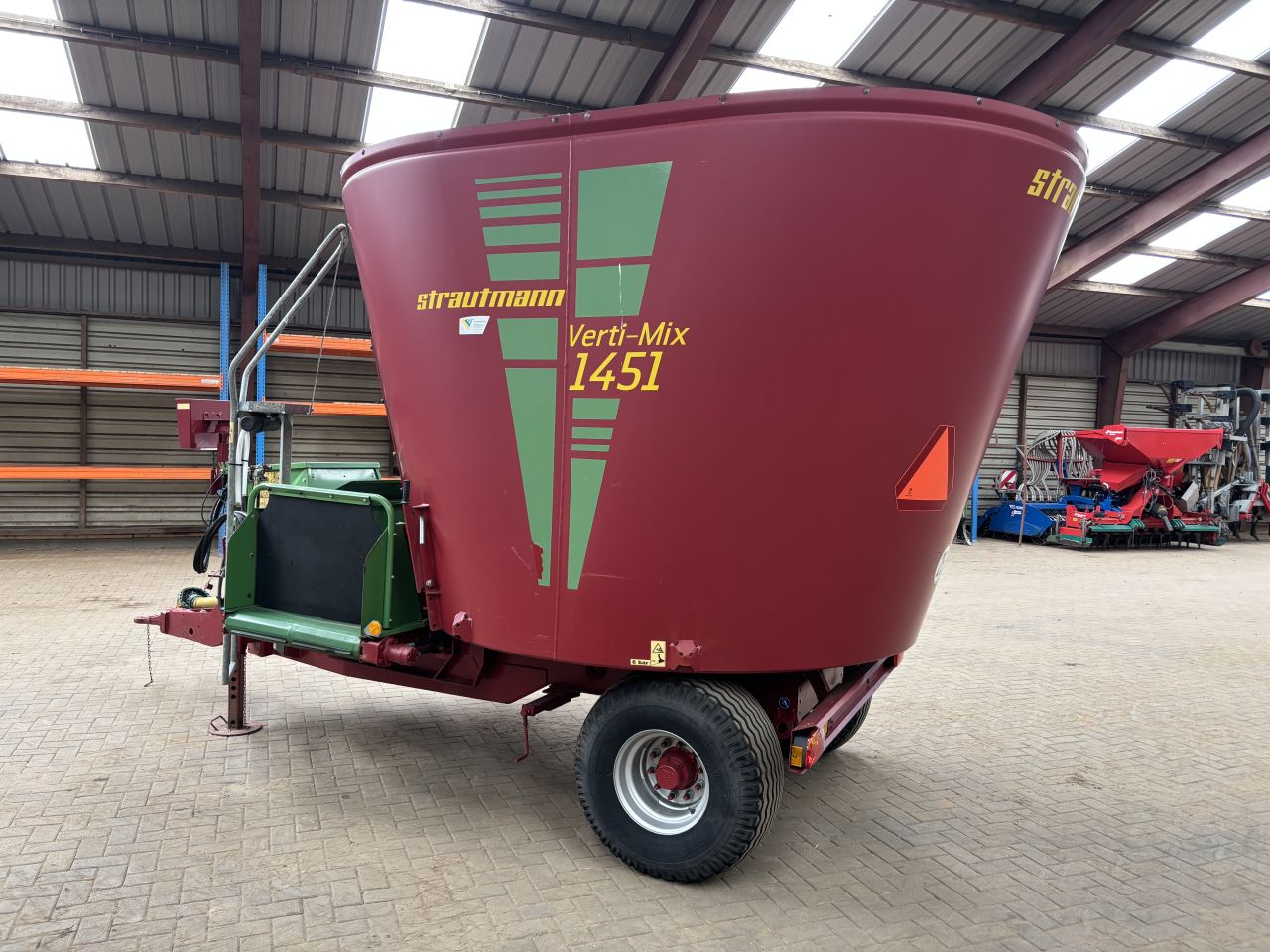 Strautmann verti mix 1451 voermengwagen