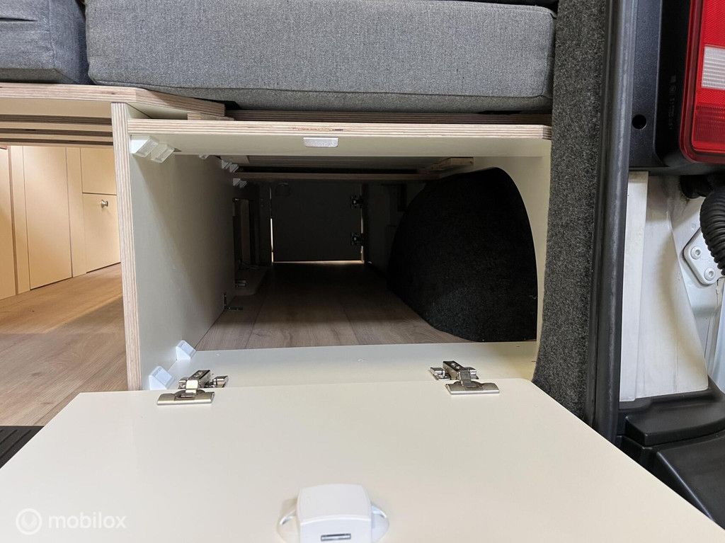 Volkswagen T6 buscamper Nevada 2019 L1H1