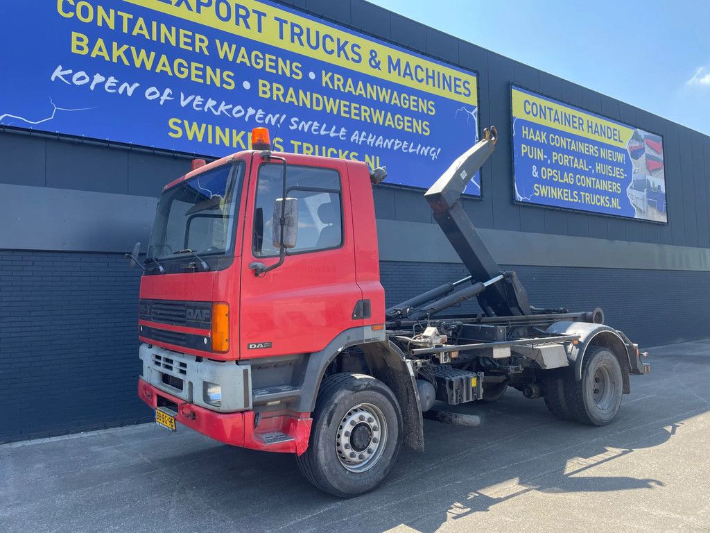 DAF 65.210 4x4 LEEBURHAAK 10.000 Kg 96.000 km !! Ex-Brandweer
