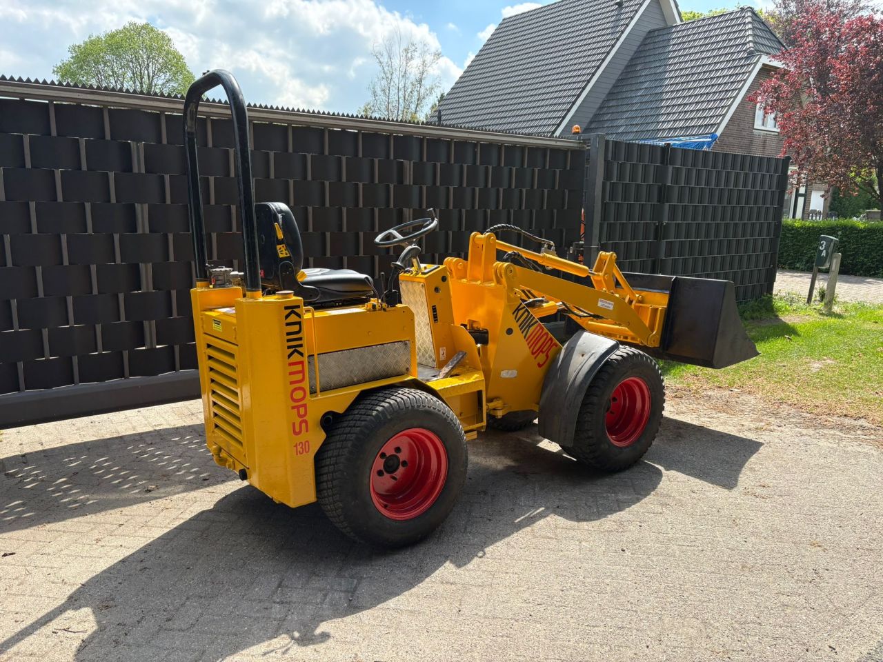 Knikmops 130 schaffer shovel weidemann giant