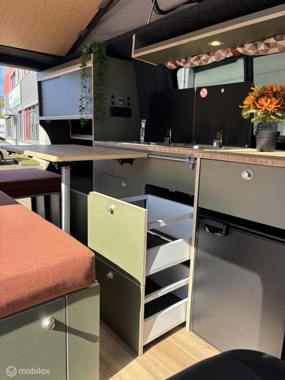 Volkswagen T6 2019 Nevada L1H1 two-tone