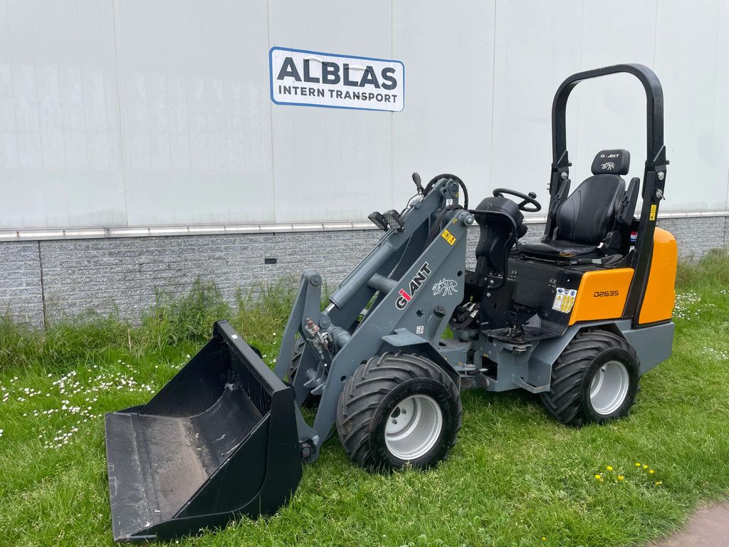Giant D263S kniklader zeer nette staat!