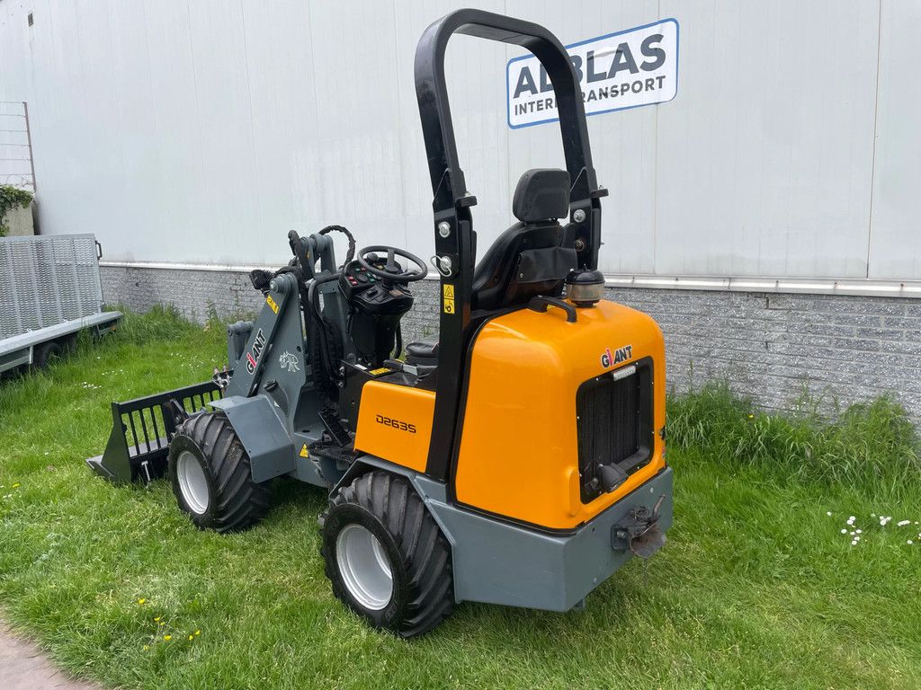 Giant D263S kniklader zeer nette staat!