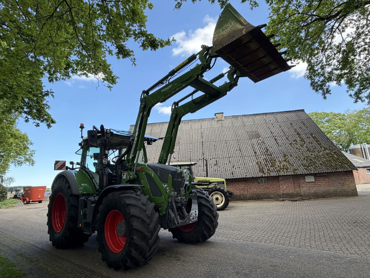 Fendt 724 Gen 6 met frontlader
