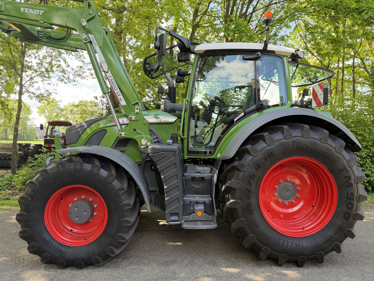 Fendt 724 Gen 6 met frontlader