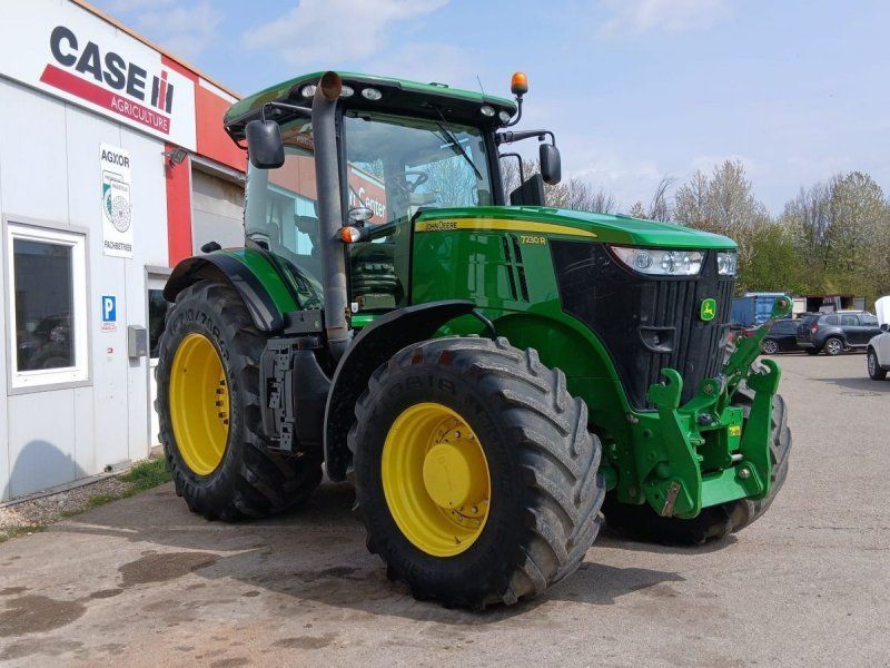 John Deere 7230 R