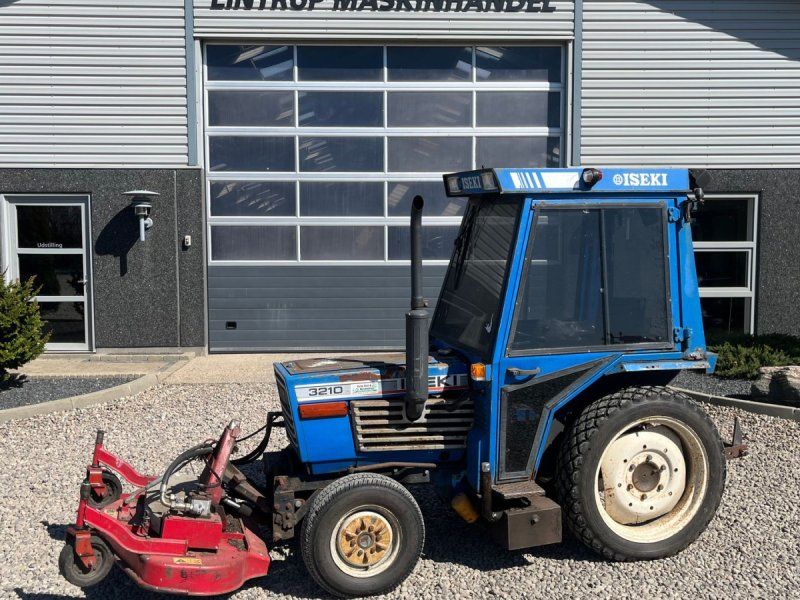 Iseki 3210 Med klipper og kost