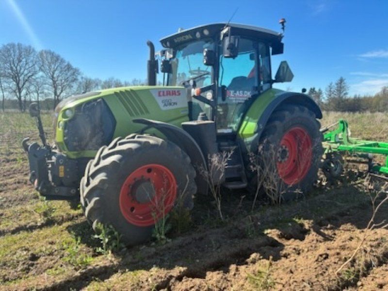 Claas ARION CMATIC 650