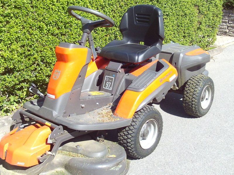 Husqvarna R 200IX AWD