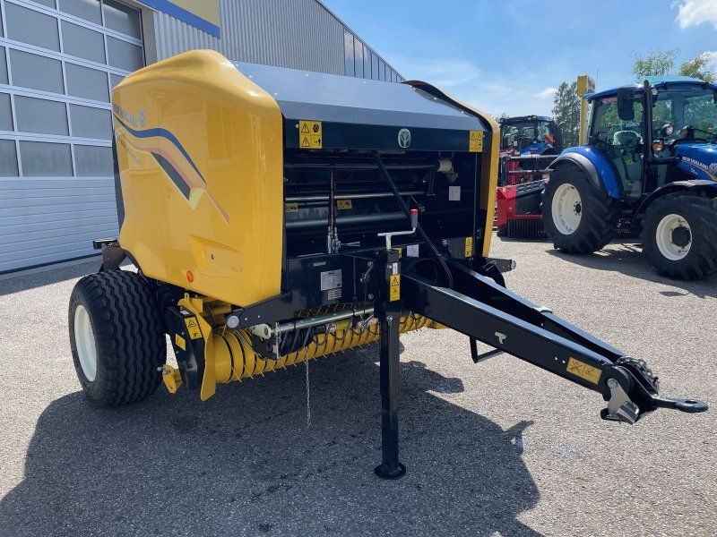 New Holland Roll Bar 120 Utility