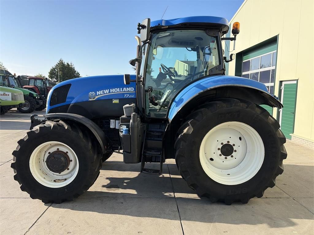 New Holland T7.210 PC
