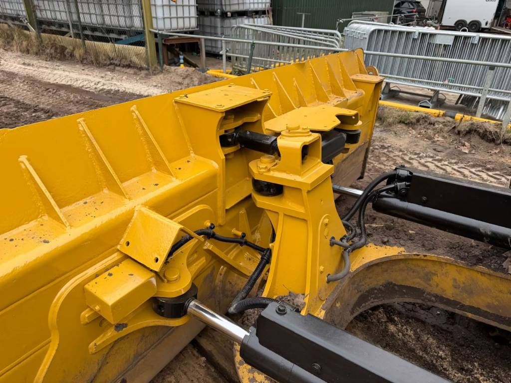 CAT D6N LGP