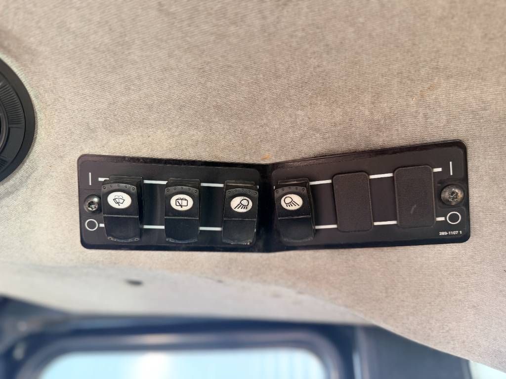 CAT 963D