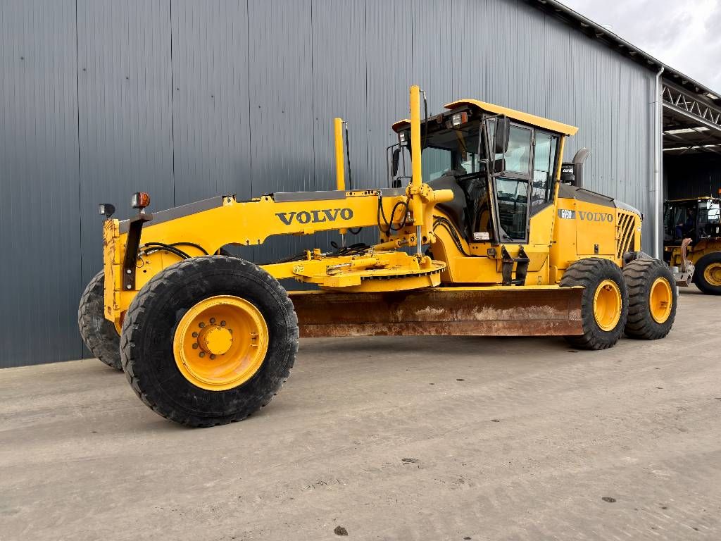 Volvo G930 - CE