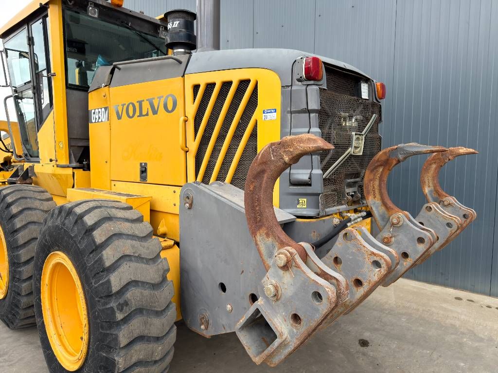 Volvo G930 - CE