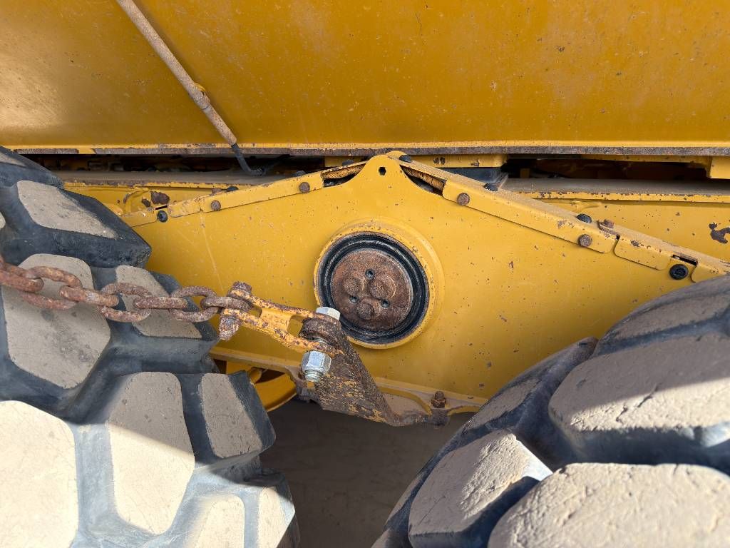 CAT 730C2
