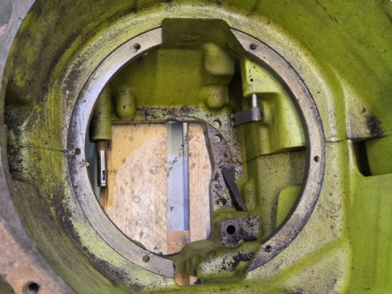 John Deere 4040