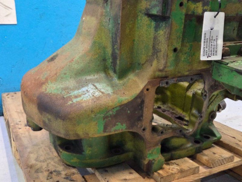 John Deere 4040