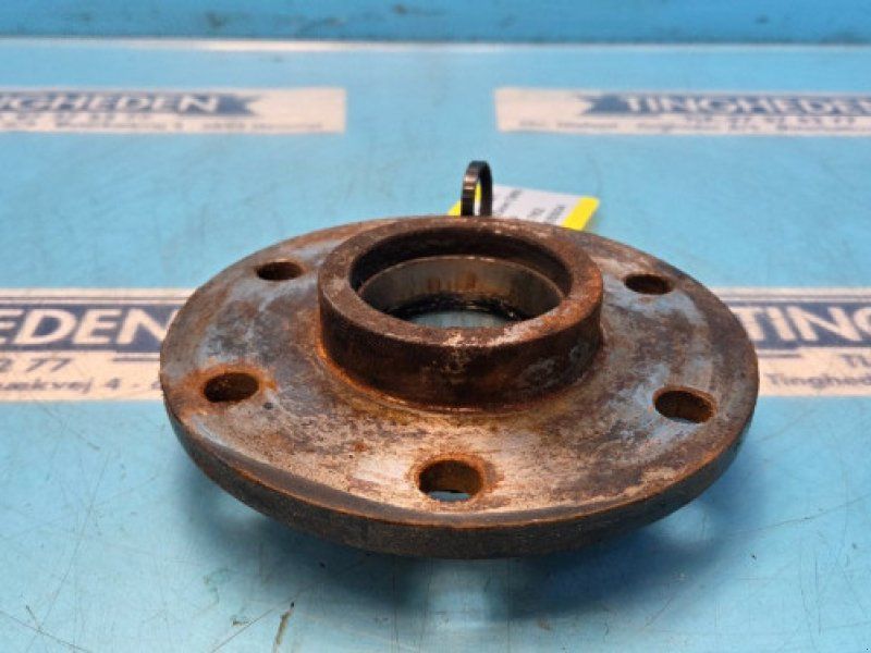 MacDon D60