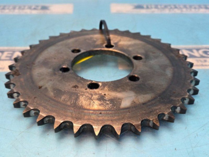 MacDon D60