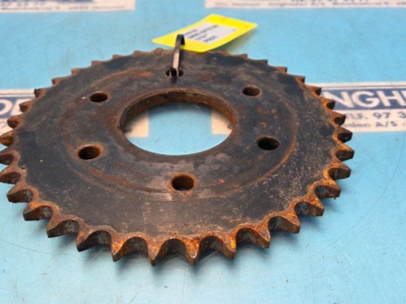 MacDon D60