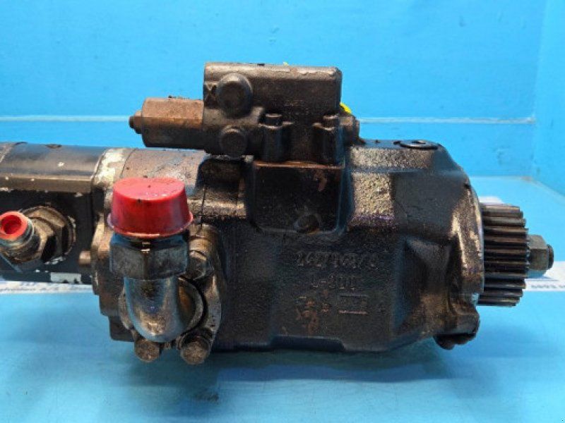 MacDon D60