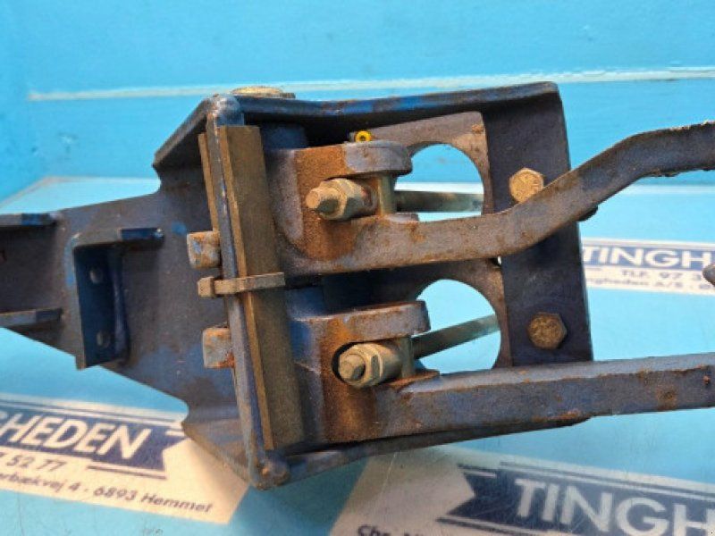 Ford TW15
