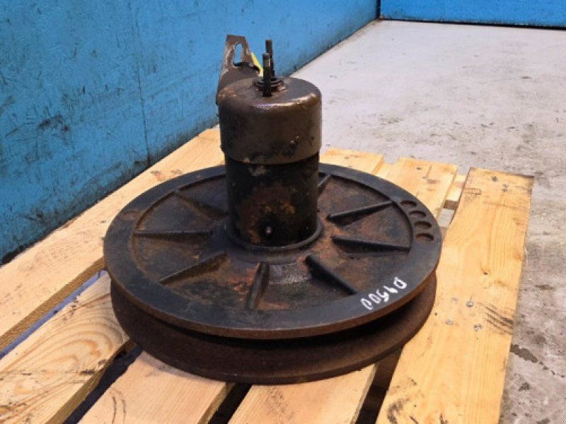 D4500