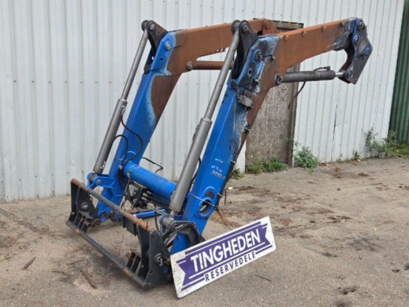 New Holland T6