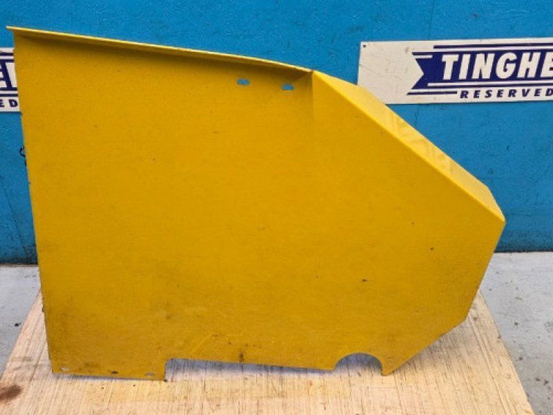 New Holland TX68