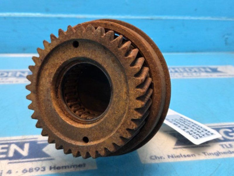 New Holland 8260