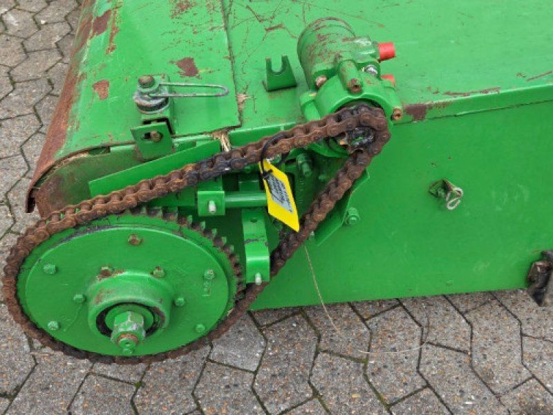 John Deere 1170