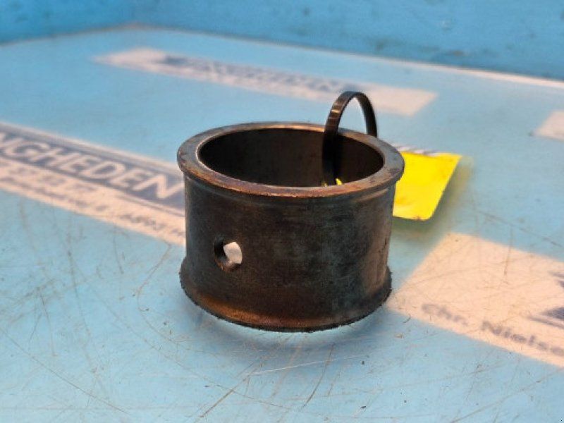 Ford 8260