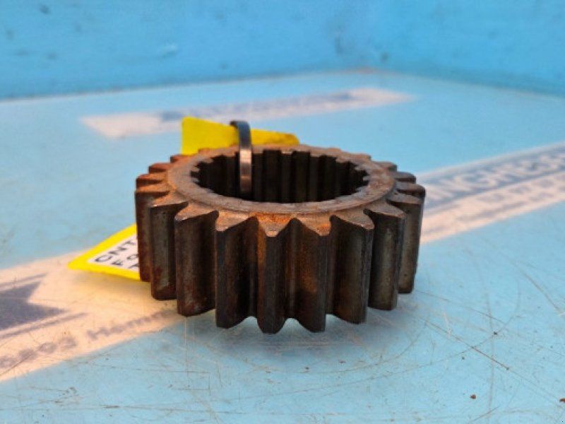 Ford 8260