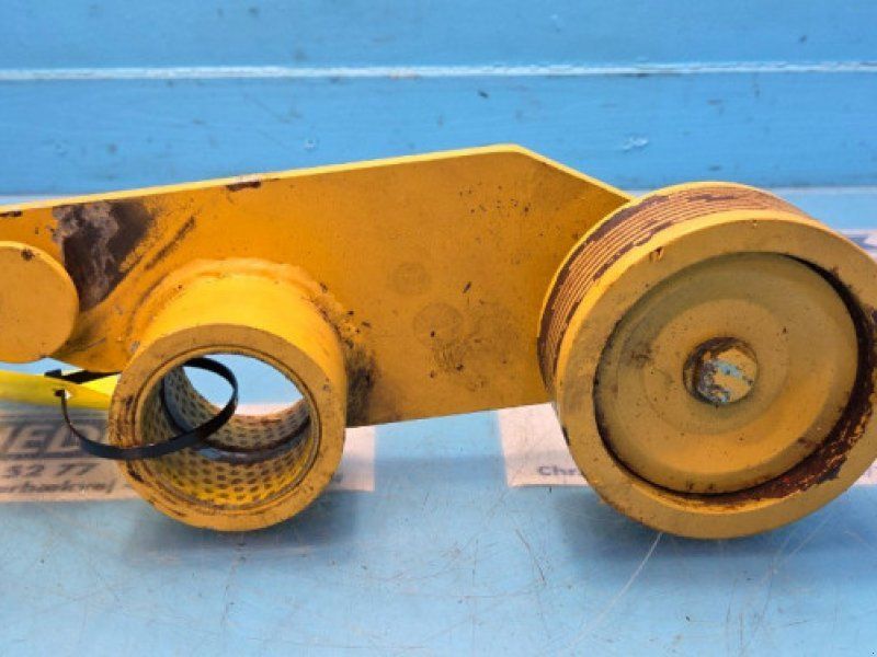 New Holland TX68