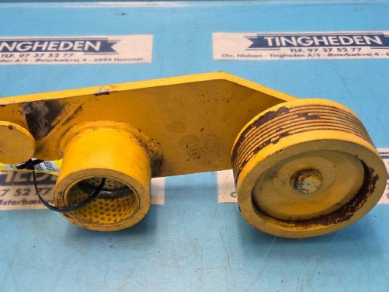 New Holland TX68