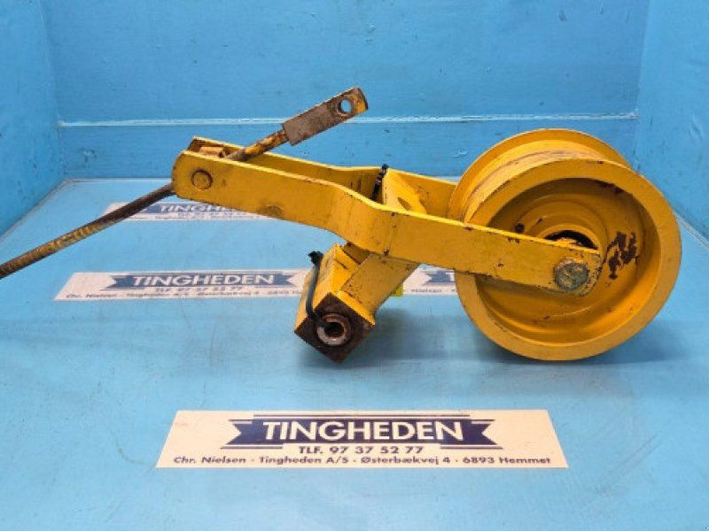 New Holland TX68