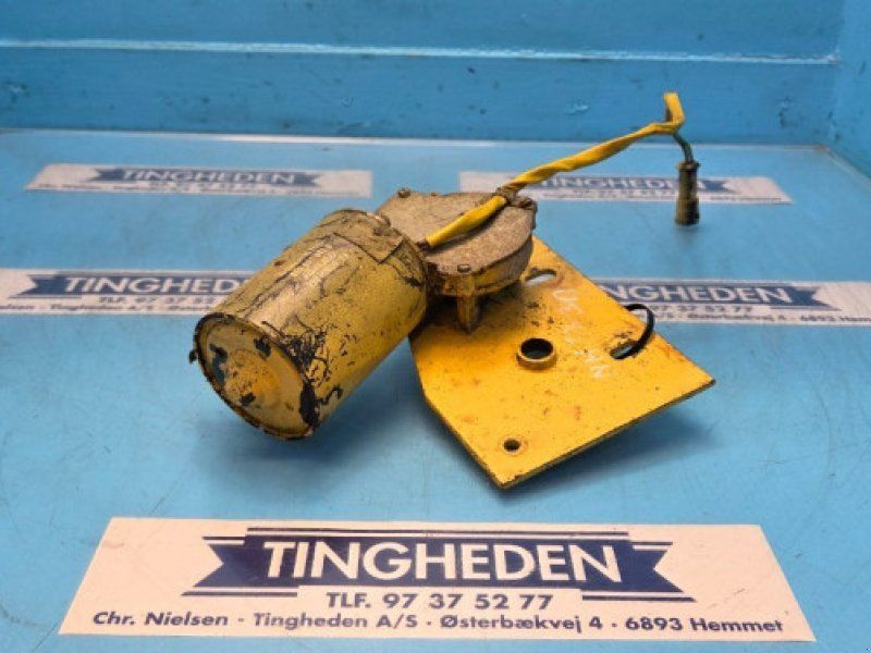 New Holland TX30