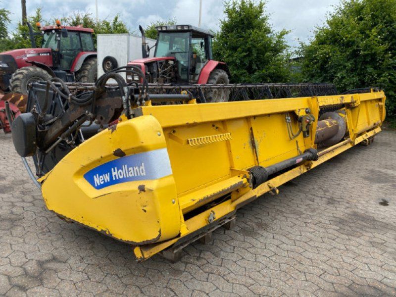 New Holland 24