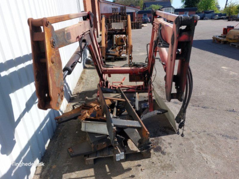 Massey Ferguson 6465
