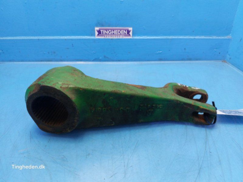 John Deere 3040
