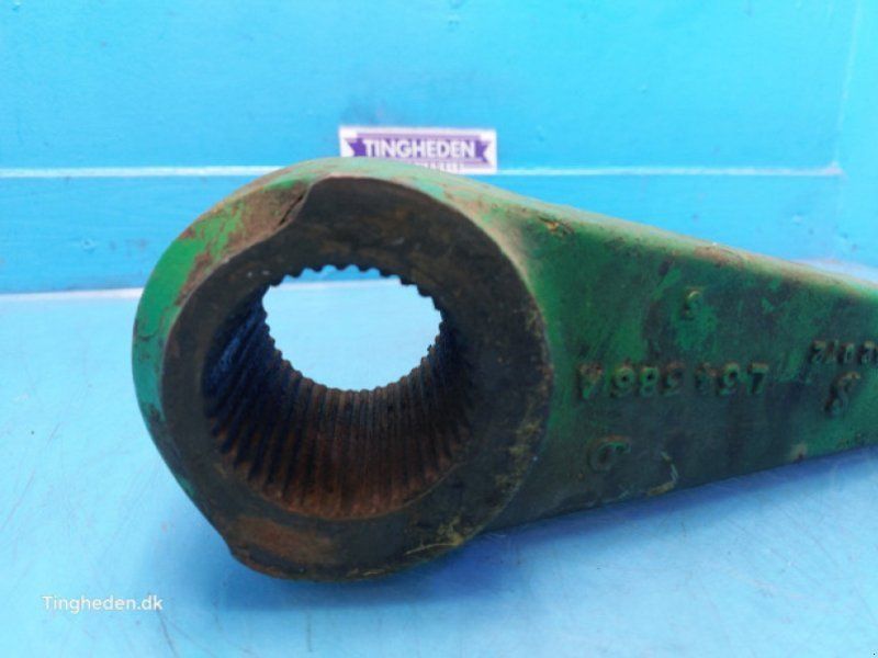 John Deere 3040