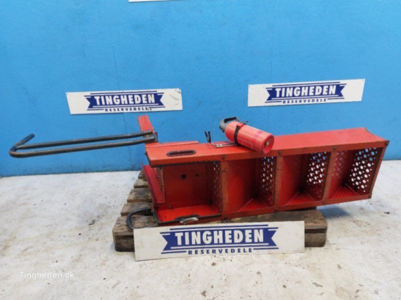 Massey Ferguson 32
