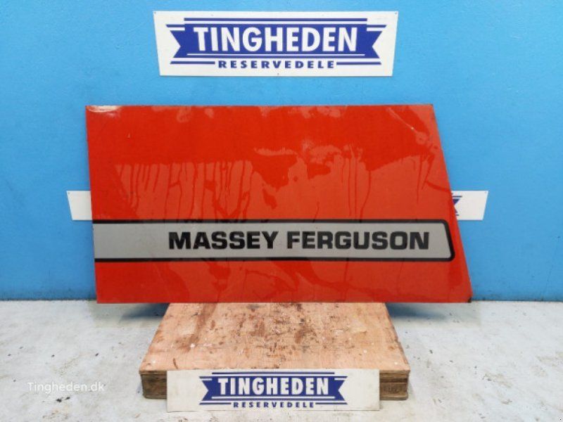 Massey Ferguson 32