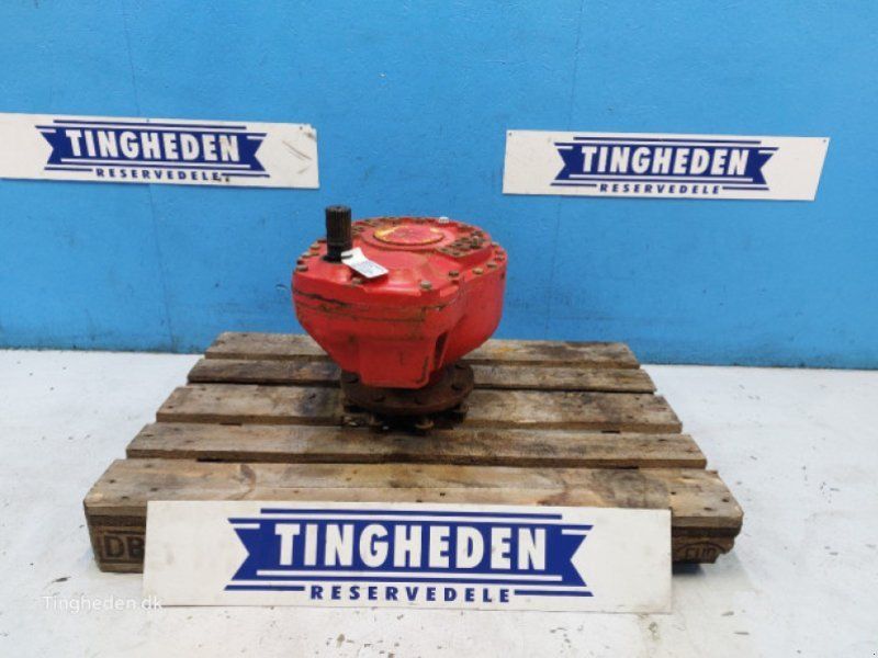Massey Ferguson 32