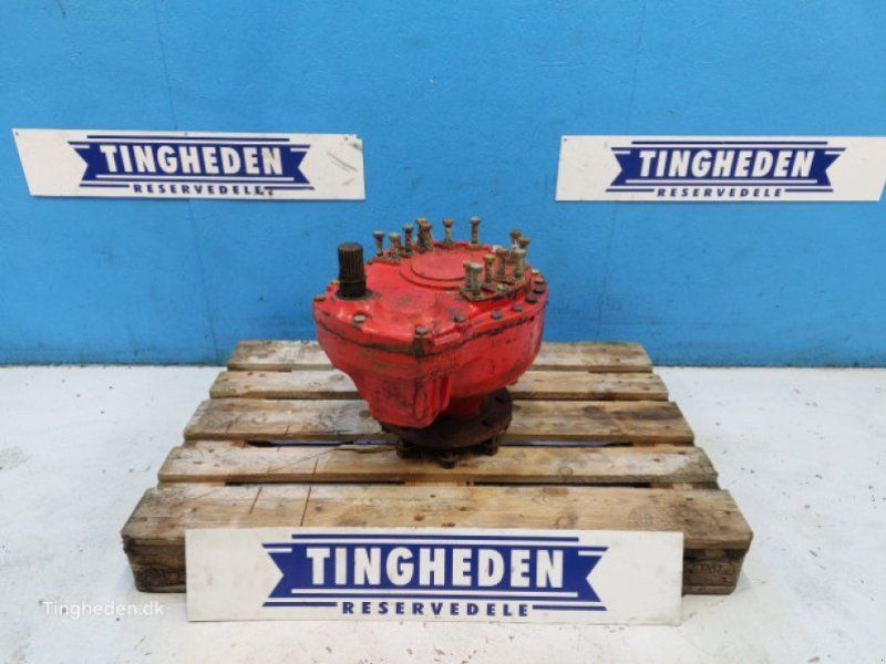 Massey Ferguson 32