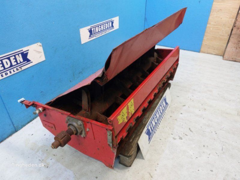 Massey Ferguson 32